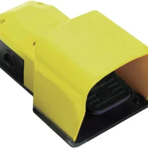 Ultima șansă întrerupător-pedală 250 V/AC 6 A 1 pedală cu capac de protecție 2 NO, 2 NC IP65 Pizzato Elettrica PX 10211-M2